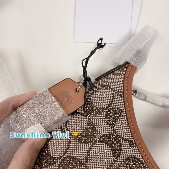 NWT Coach Hamptons Hobo Bag In Crystal Signature Jacquard CW654 Burnished Amber - Picture 8 of 9